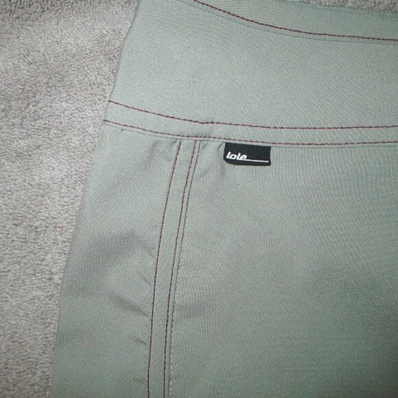 Lole LOTUS Bermuda Size 4 SHORTS Hiking UPF Pocket DWR Stretch CASUAL Lightweigh - Picture 4 of 10